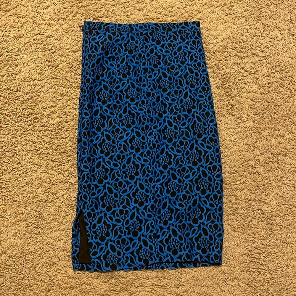 Flower print skirt